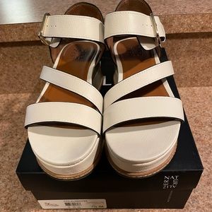 Naturalizer, white leather Sandal, worn twice, size 7.5